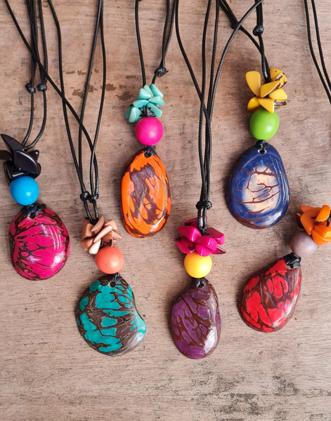 Tessa Adjustable Pendant Necklace - Multicoloured