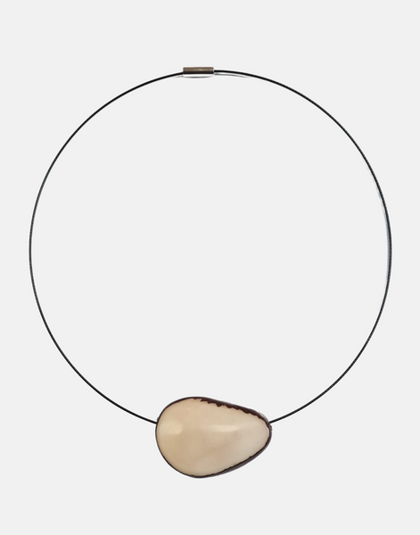 Flattened Seed Wire Necklace