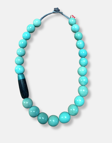 Bombona of Tagua with Pipa detail - Mint