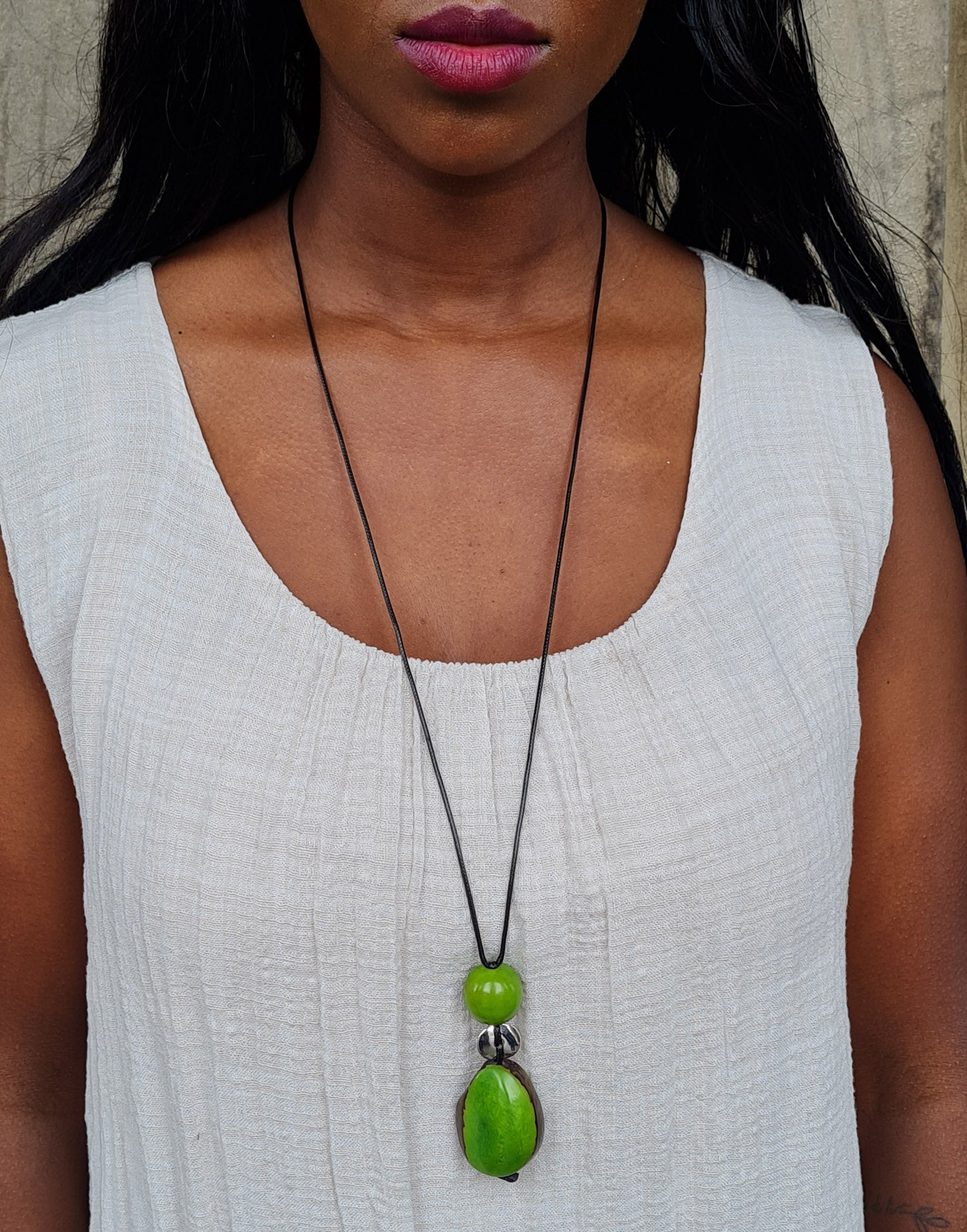 Green Adjustable Pendant Necklace - Pretty Pink Jewellery
