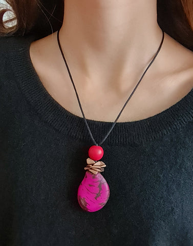 Tapajos Pendant Necklace - Berrie Crumble - Pretty Pink Jewellery