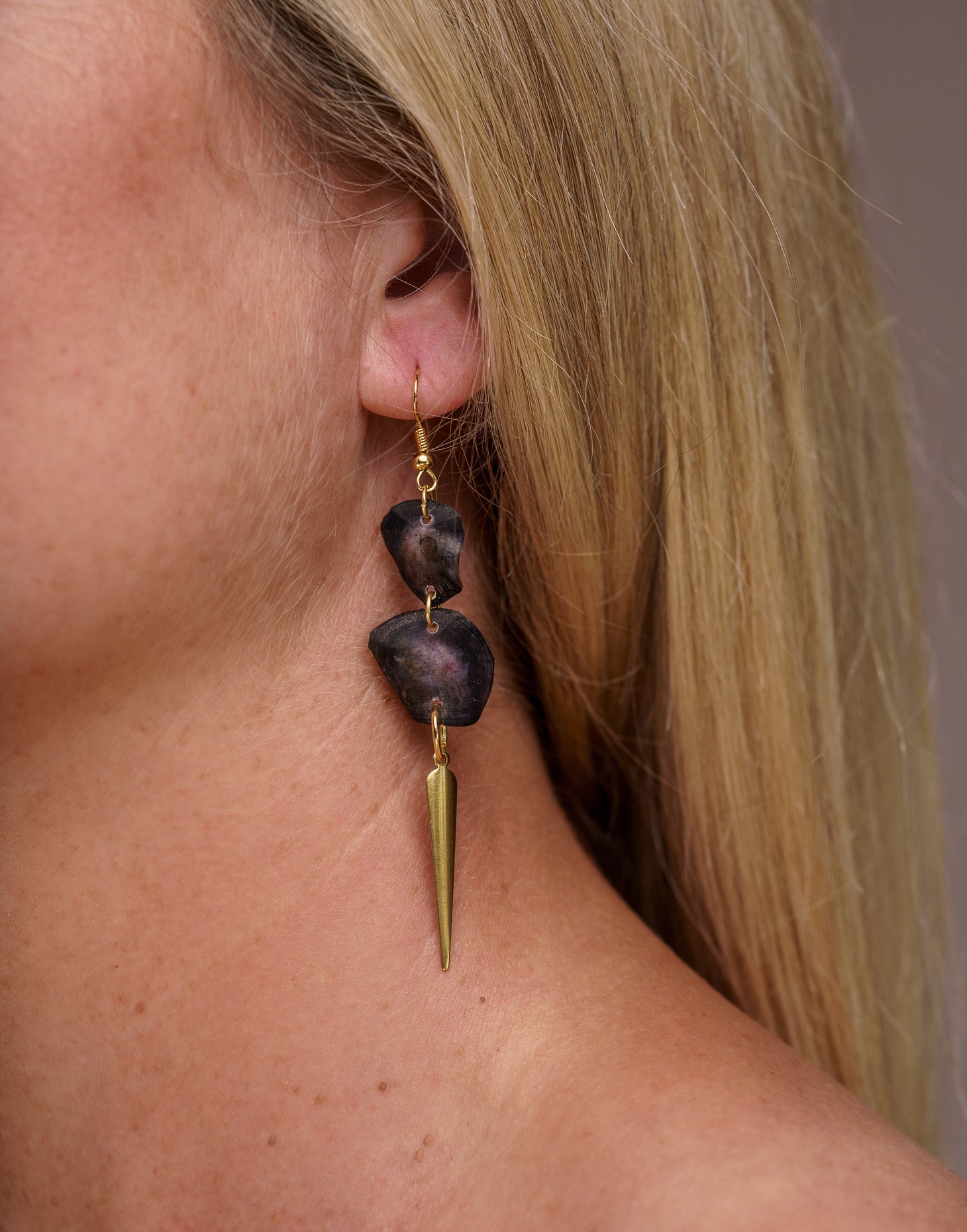 Black Scama Earrings - Pretty Pink Jewellery
