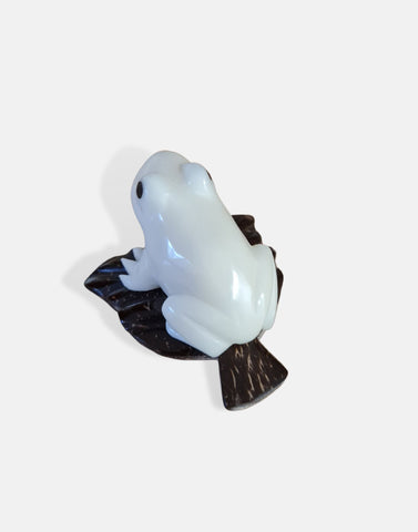 Tagua Frog Figurine - Pretty Pink Jewellery
